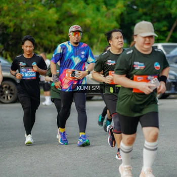Runner Photo 3886834