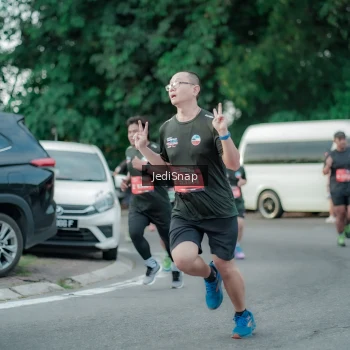 Runner Photo 3886837