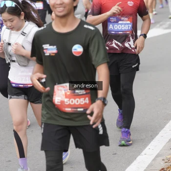Runner Photo 3886838