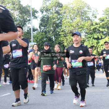 Runner Photo 3886840