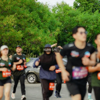 Runner Photo 3886850