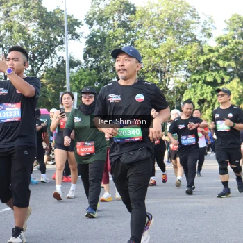 Runner Photo 3886867