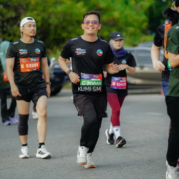 Runner Photo 3886870