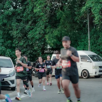 Runner Photo 3886911