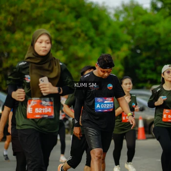 Runner Photo 3886976