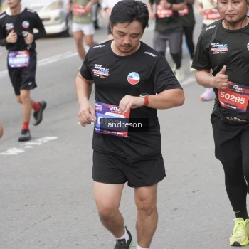 Runner Photo 3886979