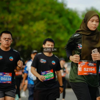 Runner Photo 3886981
