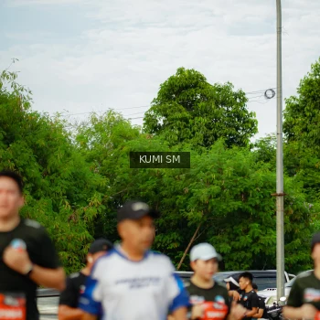 Runner Photo 3887000