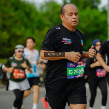 Runner Photo 3887014
