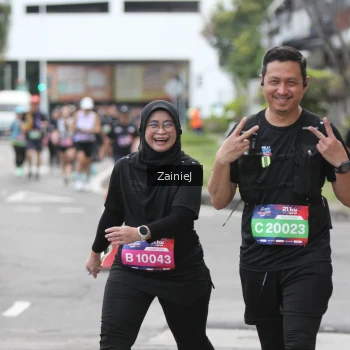 Runner Photo 3887035