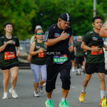 Runner Photo 3887049