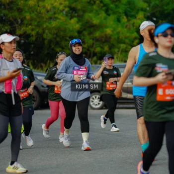 Runner Photo 3887055
