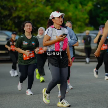 Runner Photo 3887068