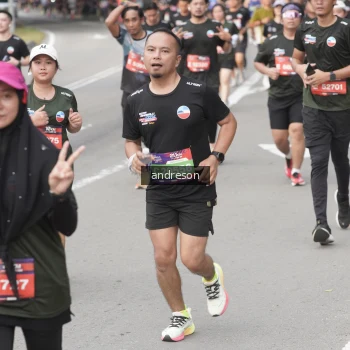 Runner Photo 3887088