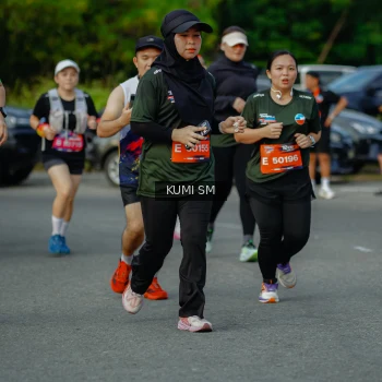 Runner Photo 3887115