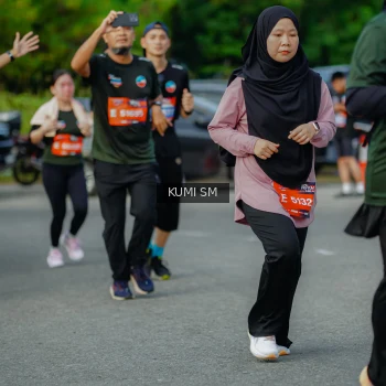 Runner Photo 3887125