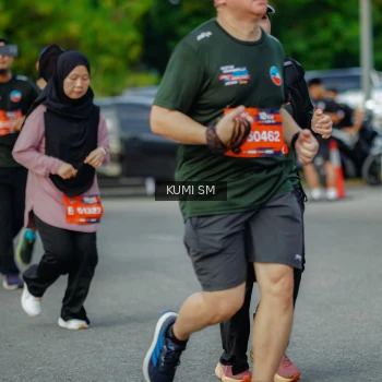 Runner Photo 3887126