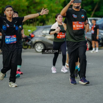 Runner Photo 3887131