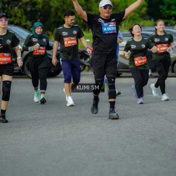 Runner Photo 3887143