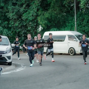 Runner Photo 3887148