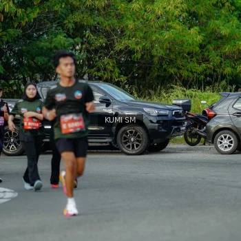 Runner Photo 3887158