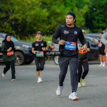Runner Photo 3887180