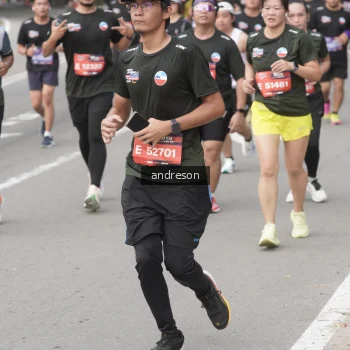 Runner Photo 3887194