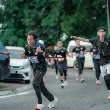 Runner Photo 3887225