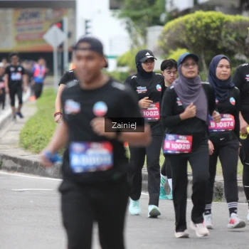 Runner Photo 3887238