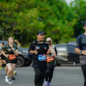 Runner Photo 3887247