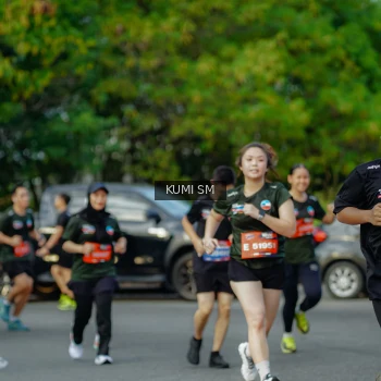 Runner Photo 3887249