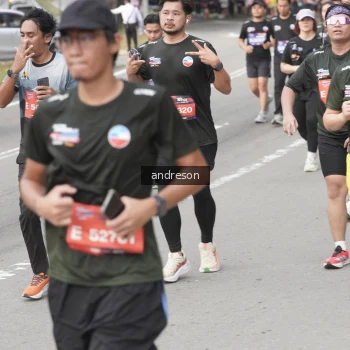 Runner Photo 3887263