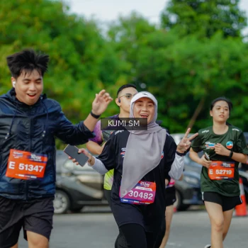 Runner Photo 3887265
