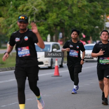 Runner Photo 3887290