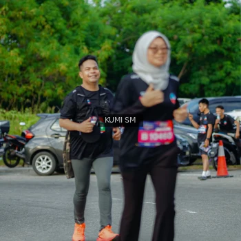 Runner Photo 3887316