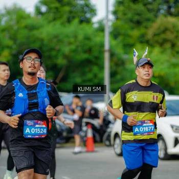 Runner Photo 3887330