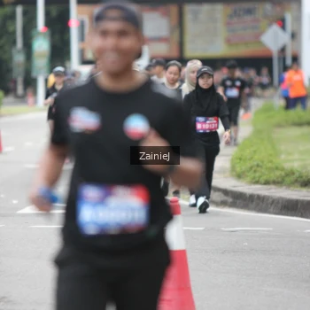 Runner Photo 3887369