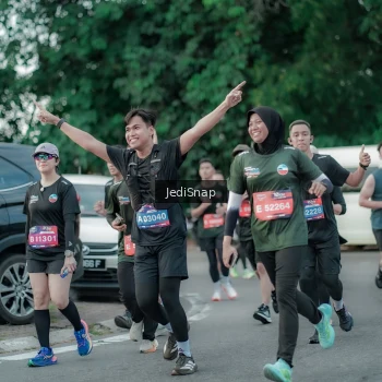 Runner Photo 3887373
