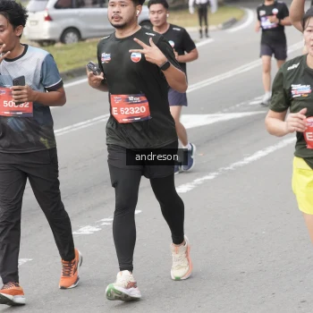 Runner Photo 3887407