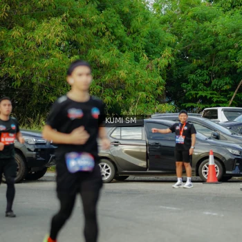 Runner Photo 3887416