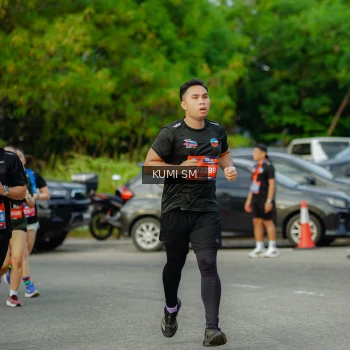 Runner Photo 3887427