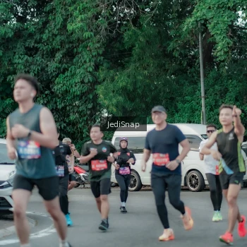 Runner Photo 3887428
