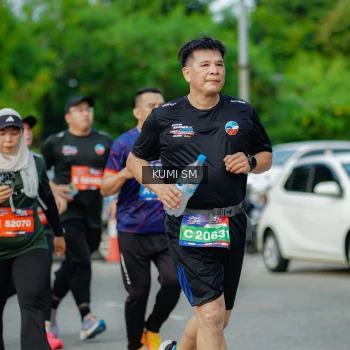 Runner Photo 3887433