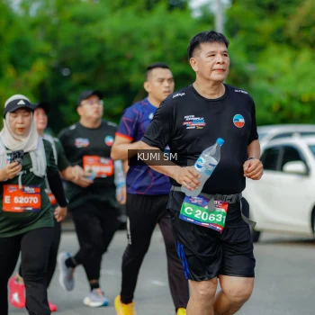 Runner Photo 3887435