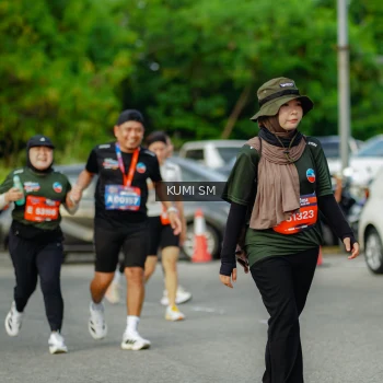 Runner Photo 3887445
