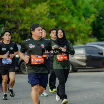 Runner Photo 3887451