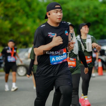 Runner Photo 3887453