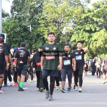 Runner Photo 3887456