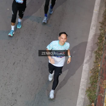 Runner Photo 3887466