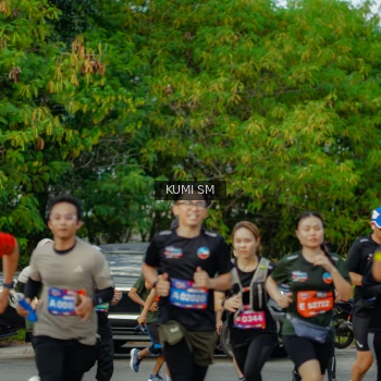 Runner Photo 3887490